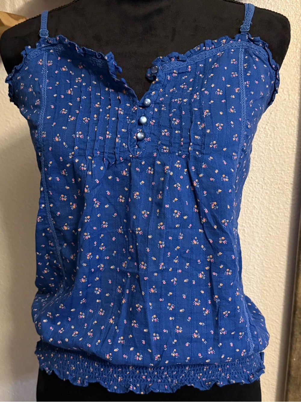 AKIRA Chicago Blue Floral Cottong Cami Tank Top Smocked Waist •Size M•